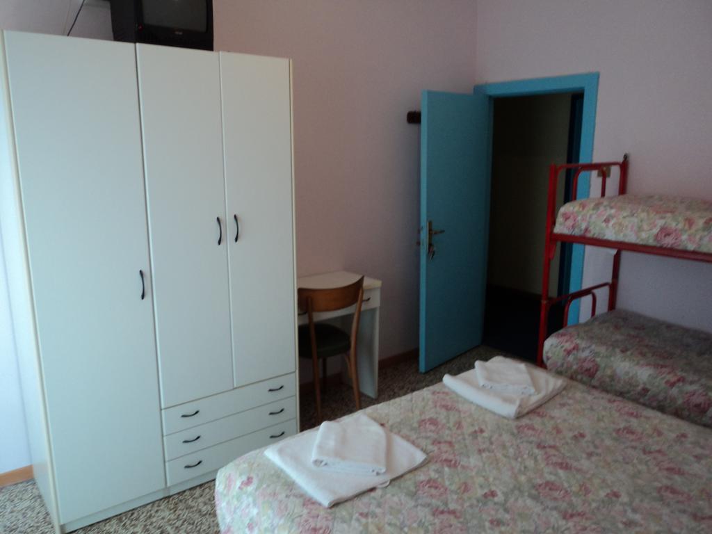 Hotel Villa Donati Viserbella di Rimini Luaran gambar