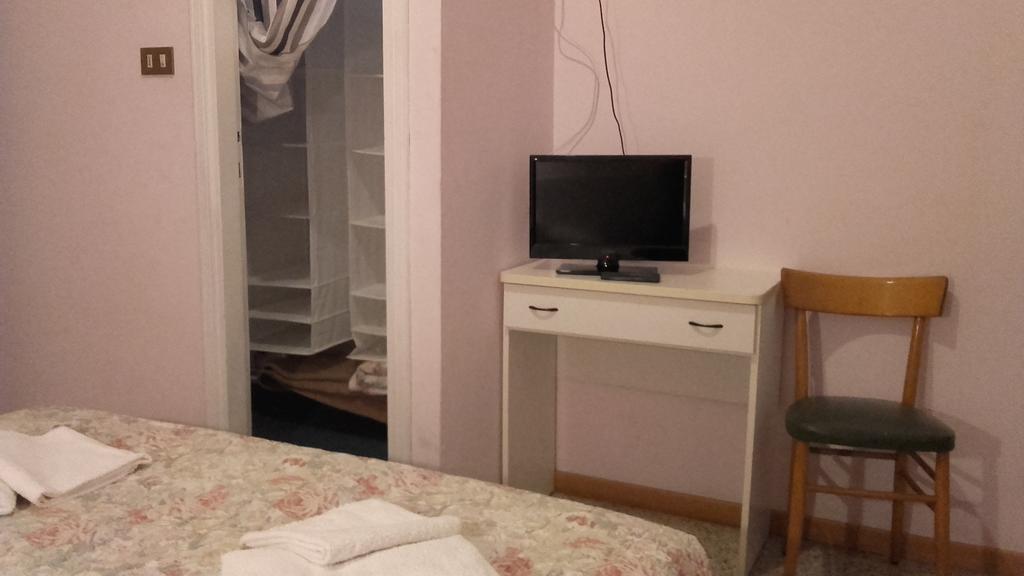 Hotel Villa Donati Viserbella di Rimini Luaran gambar